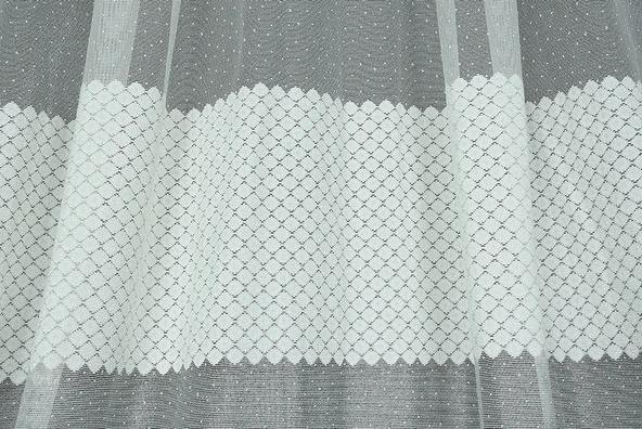 KARELİ GÖBEKLİ MODEL KREM RENK TEK KANAT Hazır dikilmiş Pileli Fon Perde 300*260 cm - Resim 5