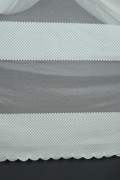 KARELİ GÖBEKLİ MODEL KREM RENK TEK KANAT Hazır dikilmiş Pileli Fon Perde 300*260 cm - Resim 4