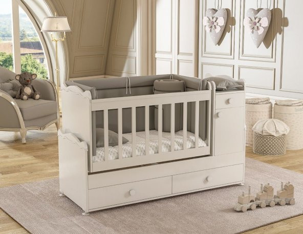 Afilli Buyuyen Besik Ozel Baslıklı Beyaz