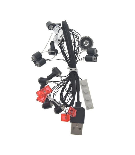 LEGO Batman Movie Batmobile Işık Kiti (Sadece Işık Kitidir, 70905 Modeliyle Uyumludur)