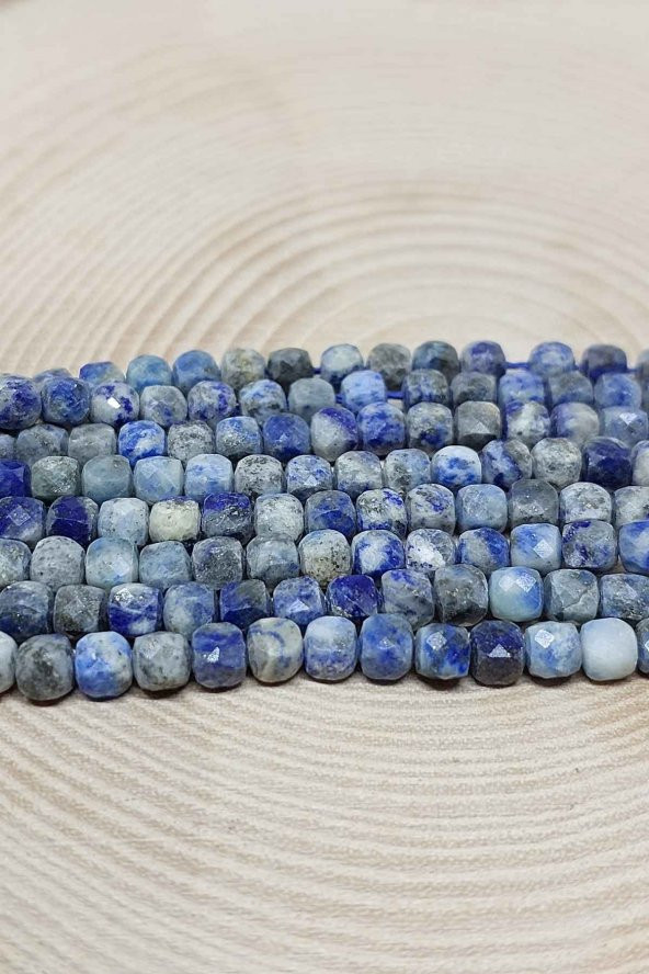 Lapis Taşı Küp Şekilli Dizi 4mm ürün görseli 1