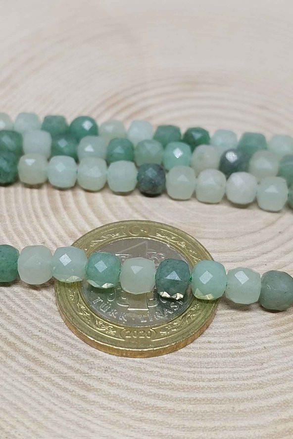 Aventurin Taşı Küp Şekilli Dizi 5,5mm - Resim 3