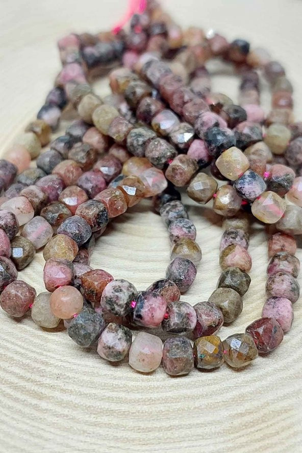 Rodonit Taşı Küp Şekilli Dizi 4mm - Resim 2