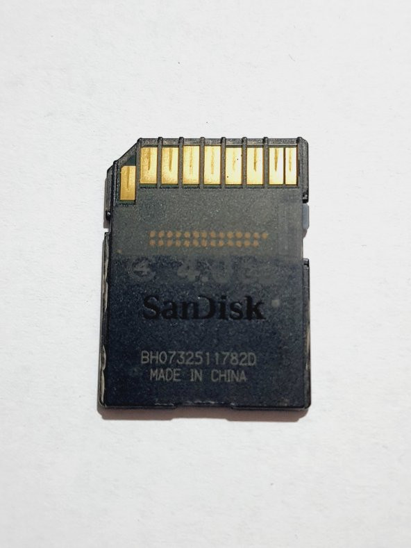 SanDisk Ultra 4GB SD Hafıza Kartı A018 2.El - 3