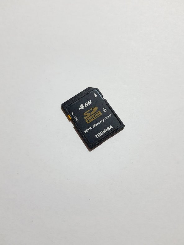 Toshiba 4GB SD Hafıza Kartı A026 2.El