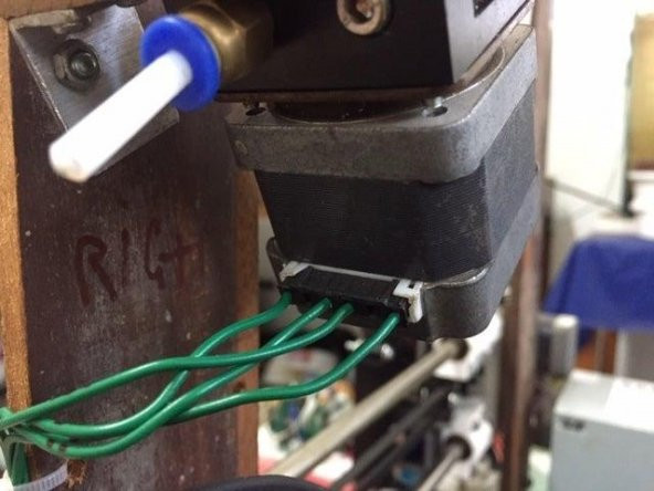 Nidec Servo Corporation Kh42 & Kh56 Serisi İçin Bağlayıcı Plastik Aparat - 5