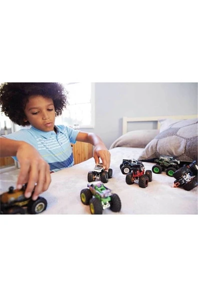 Fyj44 , Monster Trucks 1:64 Arabalar - 12