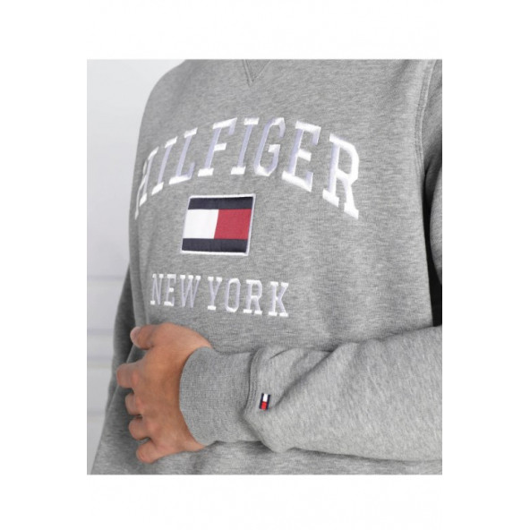 Tommy Hilfiger Erkek Modern Varsıty Sweatshırt 0 Yaka - 3