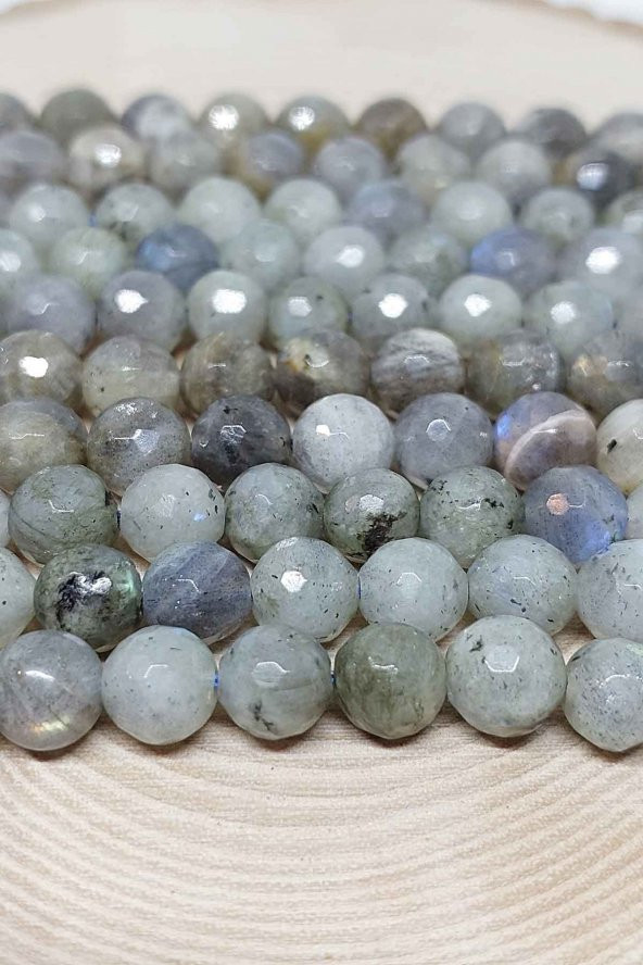 Labradorit Taşı Açık Renk Faset Kesim Dizi 8mm ürün görseli