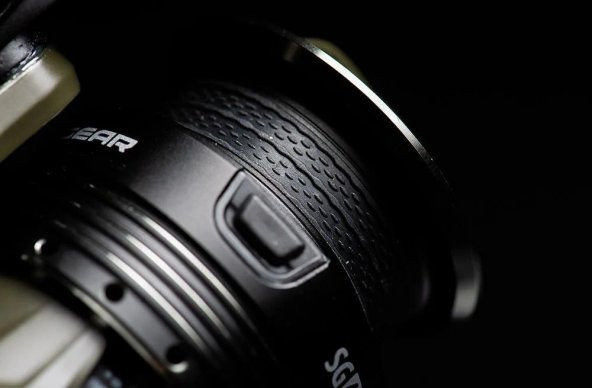 SAVAGE GEAR SG4C 2500FD 10+1BB 74747 - 2
