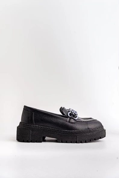 Zincir Detaylı Makosen Günlük Babet Rahat Kadın Loafer Ayakkabı