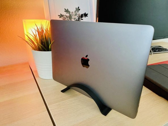 Macbook Dikey Standı Plastik Aparat
