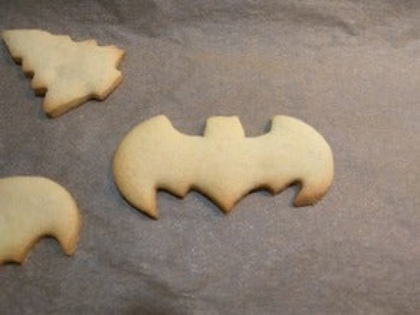 Batman Kurabiye Kesici Kesme Aparatı Hamur Kalıbı Bisküvi Kalıp - 2