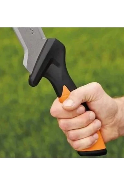 Fiskars Pala CL-561 Kılıflı - 3