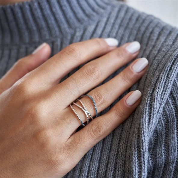 Piano Jewellery Cabaret Line Mavi Pırlanta Yüzük 14 Ayar - 5