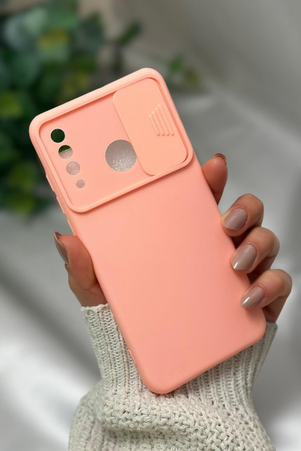 Huawei P30 Lite Uyumlu Kamera Koruma Slider Kapaklı Silikonlu Telefon Kılıfı - Resim 4