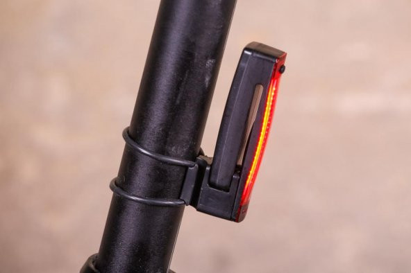 Knog Blinder Plus Usb Şarjlı Bisiklet Arka Lambası STP-212 - 12