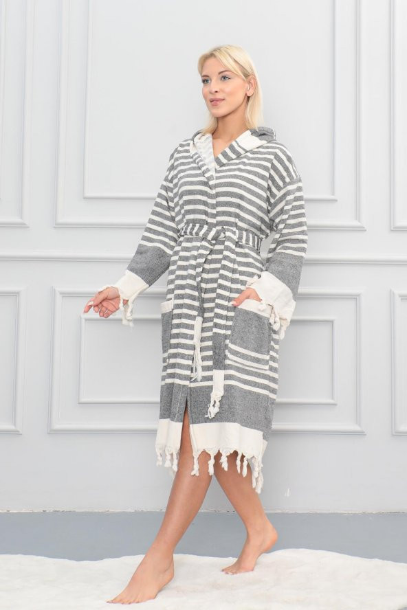 Semecca Peştamal Püskül Detaylı Kapüşonlu Unisex Bornoz - 2