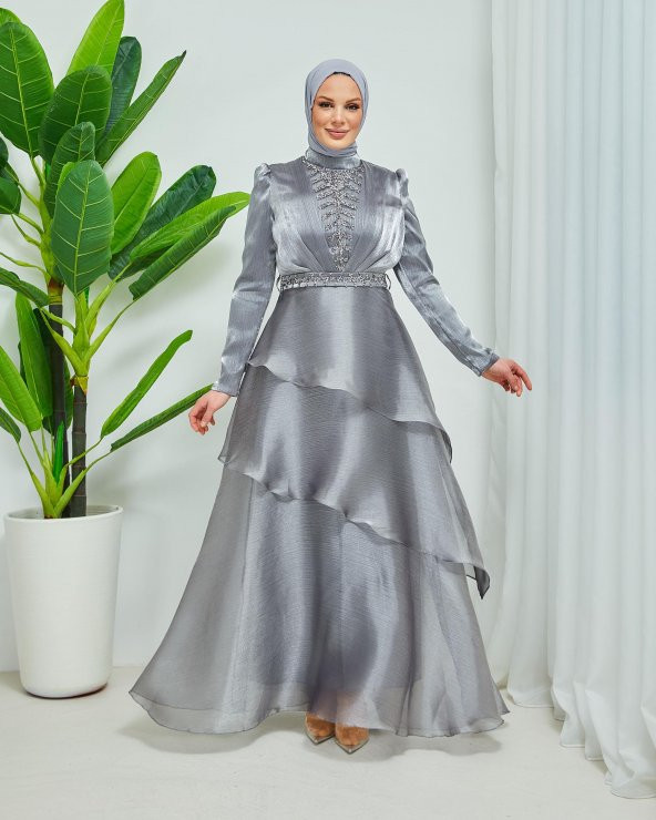 Güpür Detaylı Çingene Etek Işıltı Kumaş Tesettür Abiye Elbise