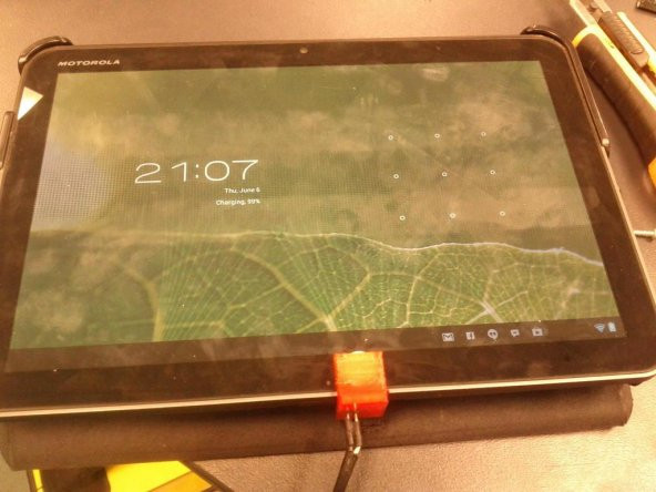 Motorola Xoom Şarj Dock Plastik Aparat