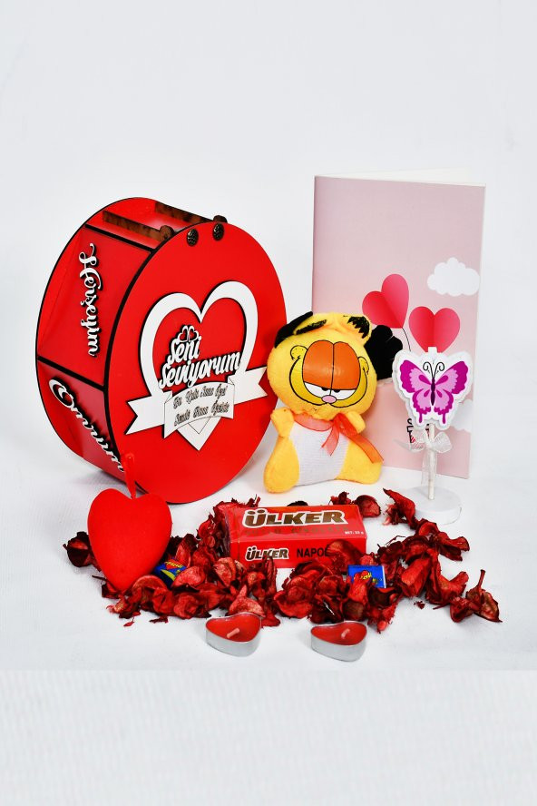14 Şubat Sevgililer Günü Hediyesi Sevgiliye Hediye Sevgili Kombini Kırmızı Özel Kutu Dolu Hediye