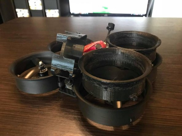 Shen Drones Squirt V1 15 Daha Büyük Kanallar Plastik Aparat - 1