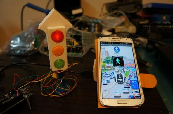 Açık Kaynak Geliştirme - Android Trafik Işığı Plastik Aparat - 1
