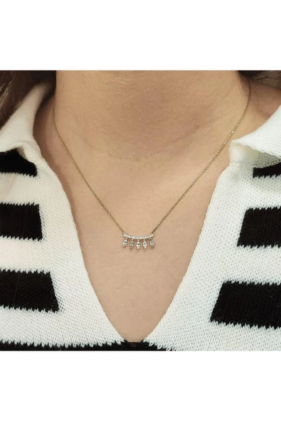 Lilarote Pırlanta 14 Ayar Baget Taşlı Altın Kolye ürün görseli 1