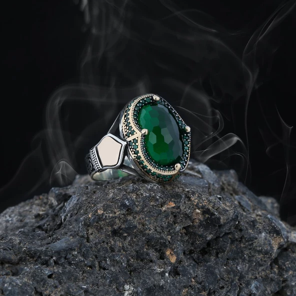 Yeni Tasarım Yeşil Taşlı Motifli Gümüş Erkek Yüzük