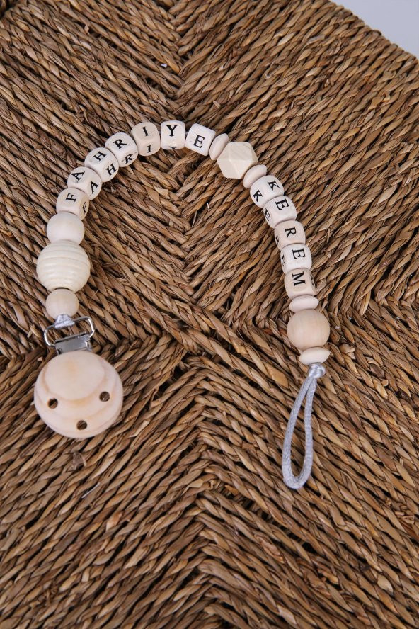 Babyhola Anneler Günü Özel İsimli Hediyelik Ahşap Emzik Askısı 5035 - 2