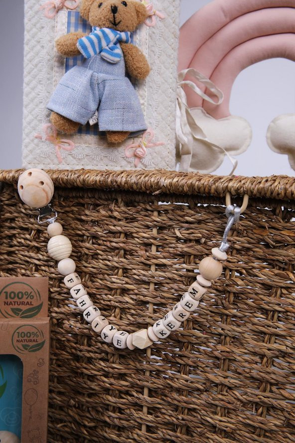 Babyhola Anneler Günü Özel İsimli Hediyelik Ahşap Emzik Askısı 5035 - 5