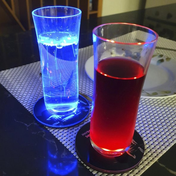 Veraart Işıklı  Müslüm GÜRSES Temalı Herkesin Acısı Sevgisi Kadar Bardak Altlığı 2 li - 3