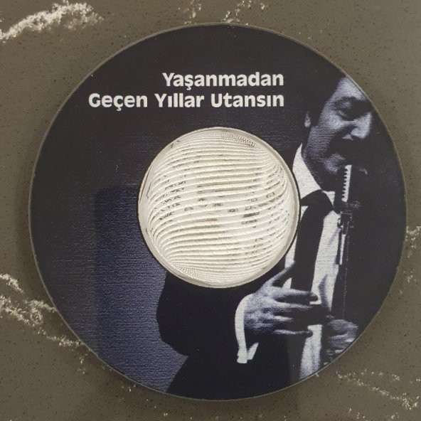 Veraart Işıklı  Müslüm GÜRSES Temalı Yaşanmadan Geçen Yıllar Utansın Bardak Altlığı - 2