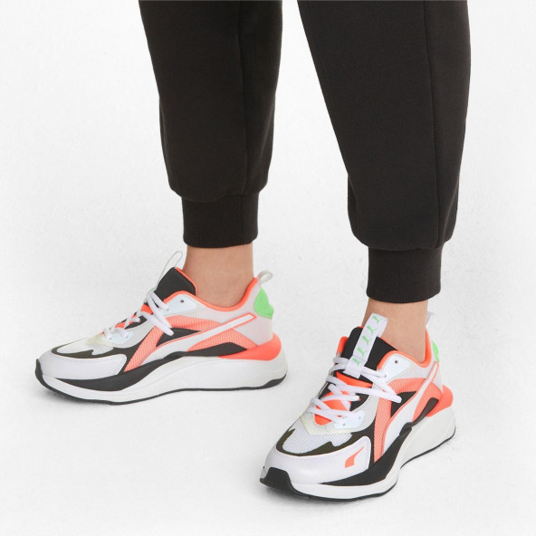 PUMA RS-Curve Beyaz/Peach Kadın Ayakkabı