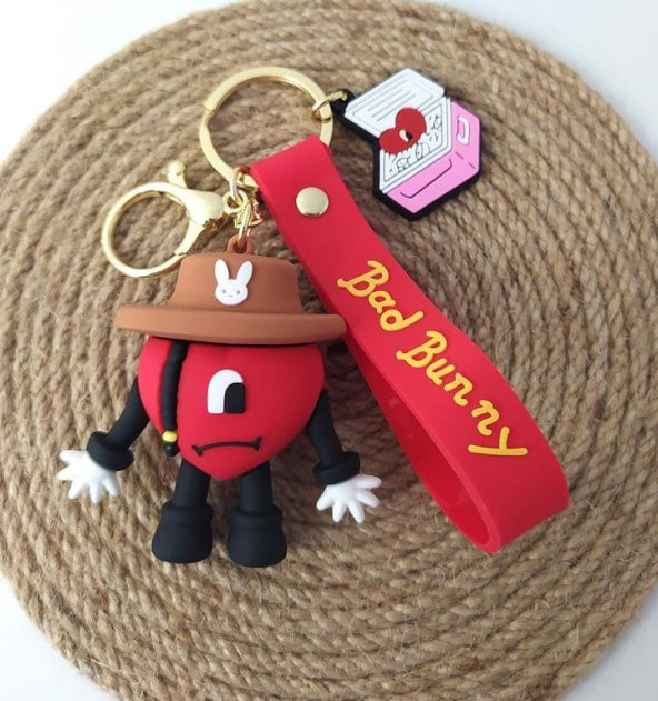 Anahtarlık Anime Bad Bunny Kötü Bunny Silikon Anahtarlık Çanta Süsü Oyuncak Aksesuar Araba Süsü 14484 - Resim 3