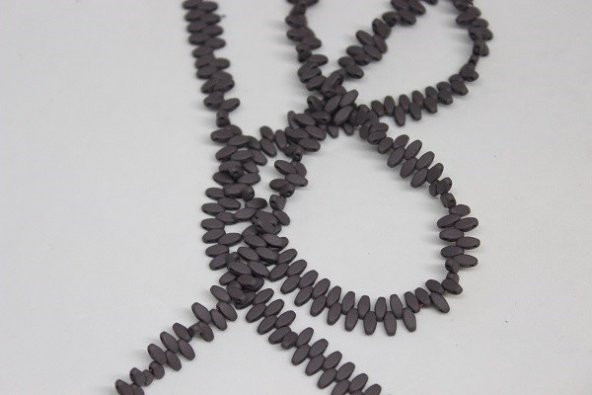 Hematit Taşı Çift Delikli/10 Adet (17505-1) - Resim 2