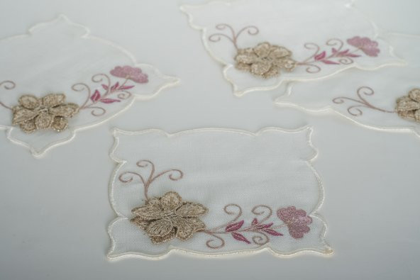 Finezza Linda Nakışlı  Krem Pembe Kokteyl Peçetesi 15x15 cm 4 Ad-1489 - 3