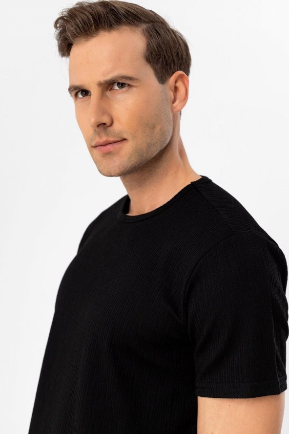 O Yaka Regular Kalıp Armürlü Tişört - Resim 5