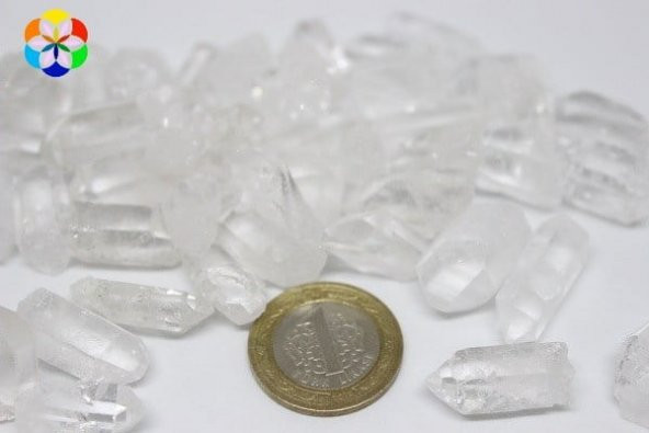 Mini Boy Uçlu Berrak Bebek Kristal Kuvars Ham Doğal Parçalar 3-5 Gram - 2