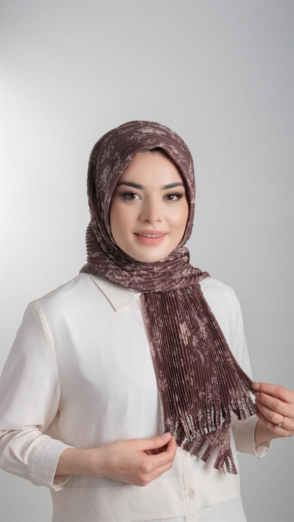 Kahverengi Pratik Hazır Geçmeli Tesettür Eşarp Kesik Elyaf Piliseli Çiçek Desenli 1818D6_14 - 2
