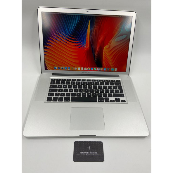 MacBook Pro 15 inç Retina Ekran i7 İşlemci 8gb Ram 500 Hdd Teşhir - 1