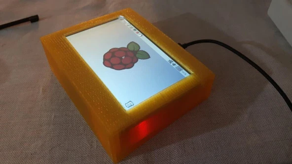 5 İnç 800 X 480 Hdmi Tft Lcd Dokunmatik Ekran Ve Raspberry Pi 2 (Duvara Monte) Plastik Aparat
