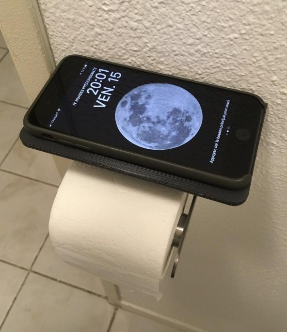 Ikea Grundtal İçin Telefon Sahibi Plastik Aparat