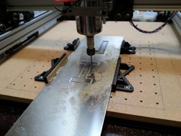 Shapeoko 2 Modüler Masa Yardımcısı 1 Plastik Aparat - 1