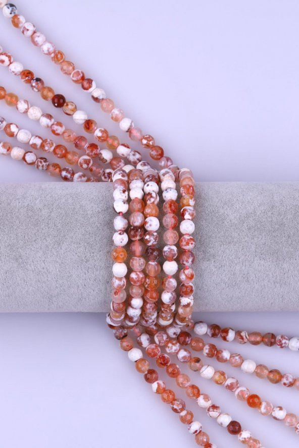 Beyaz Akik Doğal Taş Dizi 6 mm Fasetli Küre Kesim ürün görseli