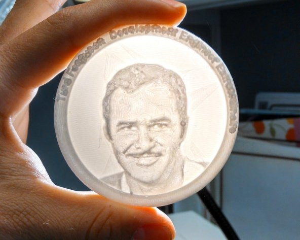 Turd Ferguson (Burt Reynolds) Madalyalı Plastik Aparat