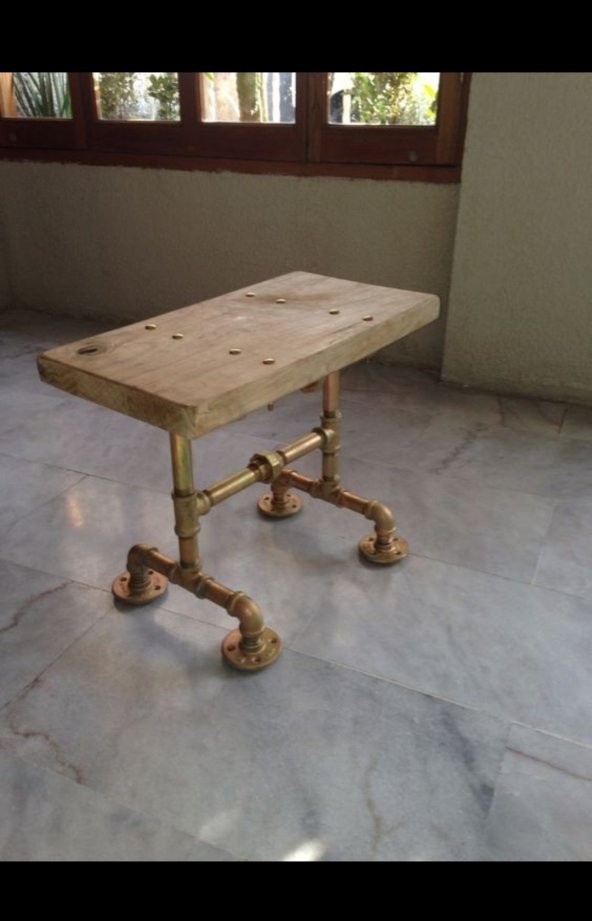 Dekoratif Borudan Sehpa