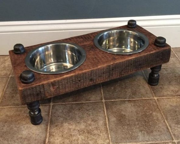 Dekoratif Borudan Kedi Köpek Mama Standı