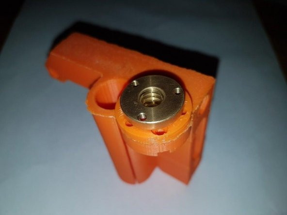 T8 Somun Adaptörü 3 Delik / Adaptador Tuerca T8 3 Orificios Prusa Mk2 Plastik Aparat - 2