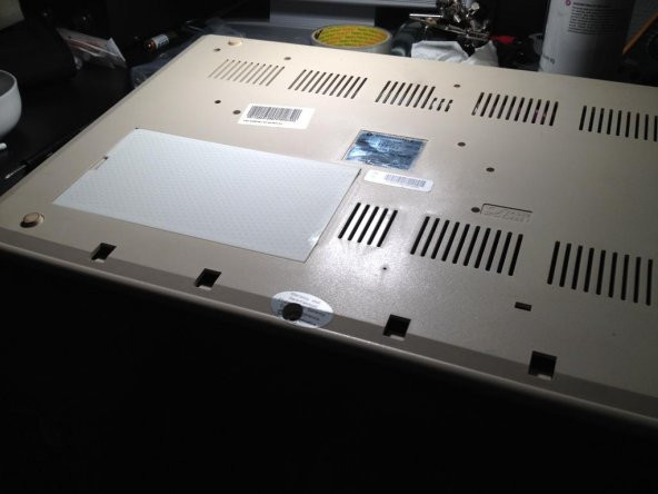 Amiga 500 Trapdoor Plastik Aparat - 1